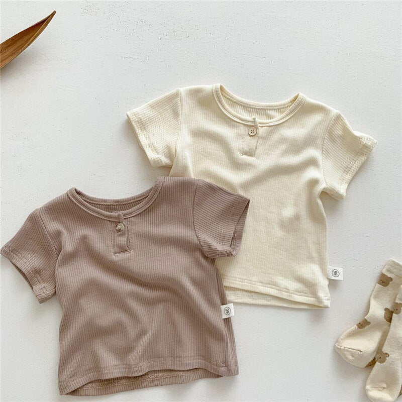 brown and cream t shirt